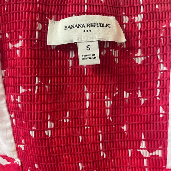 Banana Republic poplin pleated midi skirt and cropped cami set - Picture 2 of 10